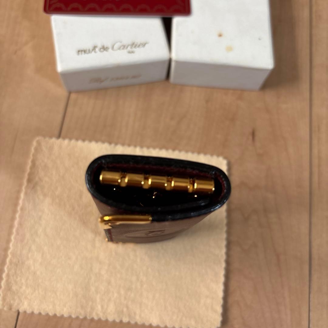 Cartier mut de Cartier ボルドーキーケース