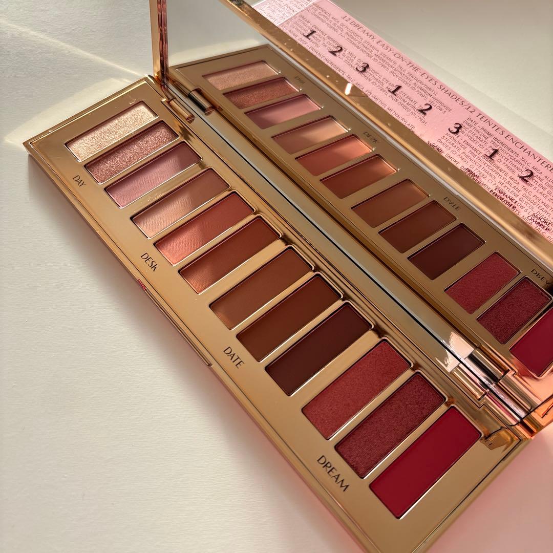 アイシャドウ Pillow Talk Instant Eye Palette