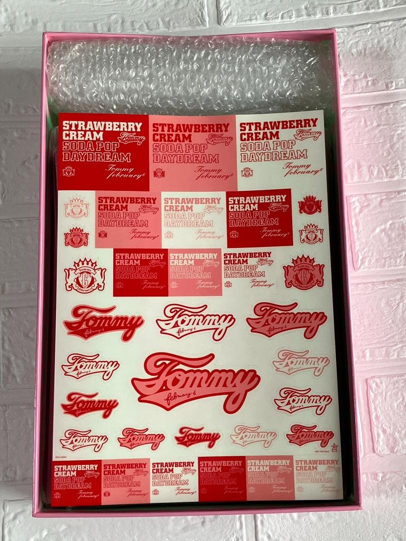 ミュージック  february6 STRAWBERRY CREAM