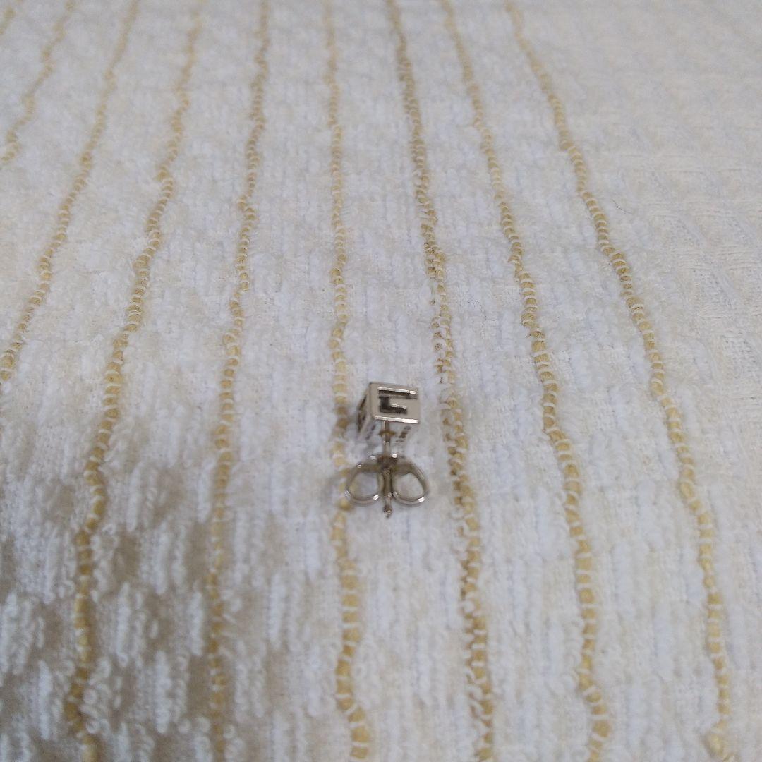 グッチ　キューブピアス(片耳のみ)