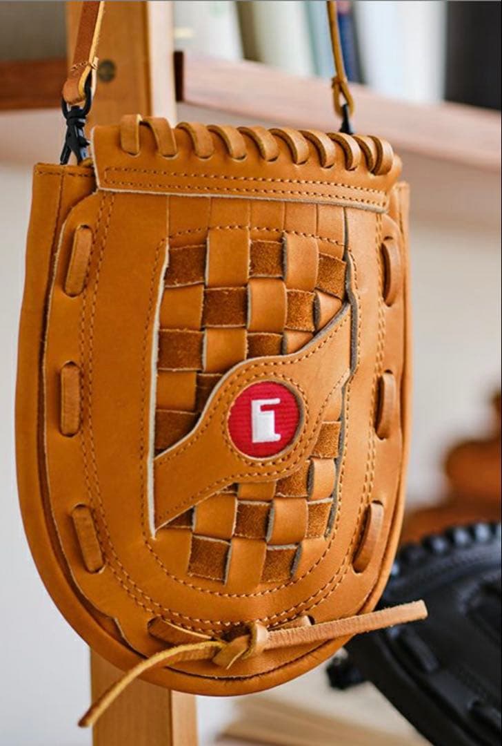 TRION レザーグローブ ショルダーバッグ