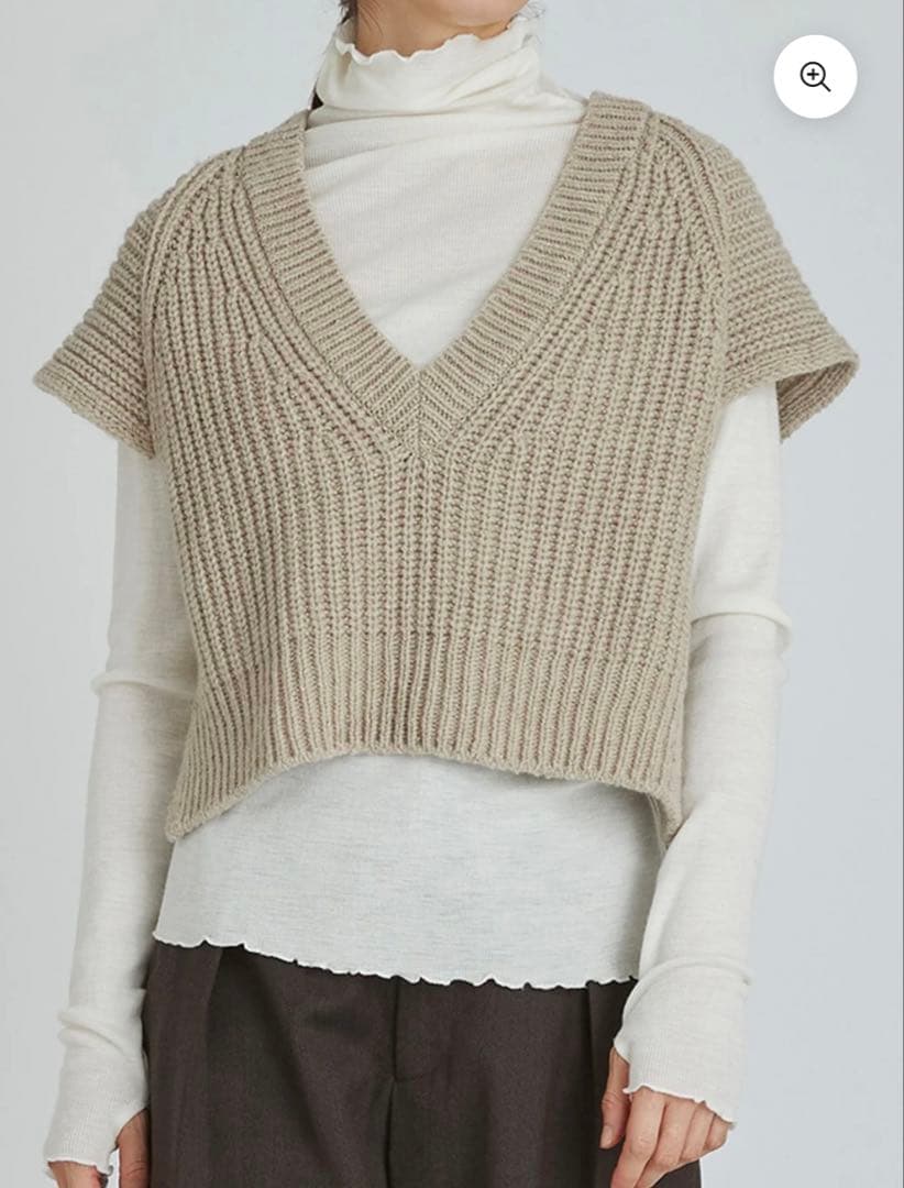 【美品】TICCA 2wayニットベスト シルク混 ベージュ系