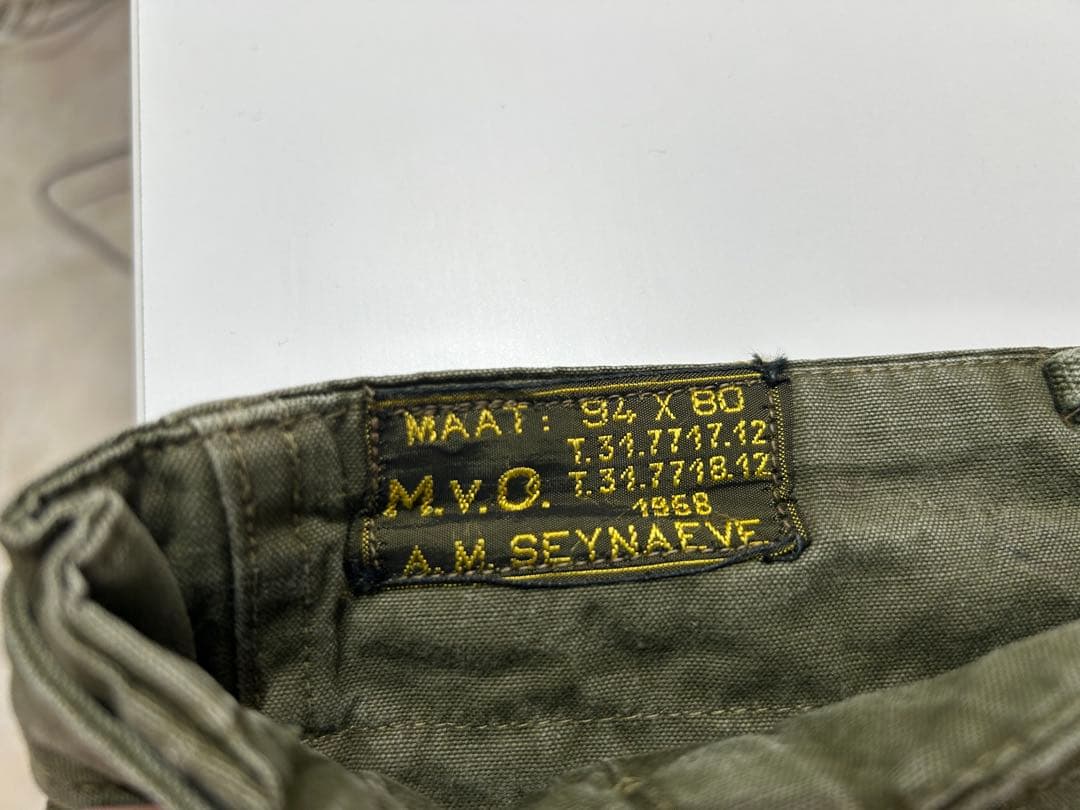 オランダ軍　ダブルフェイスフィールドカーゴパンツ　中古