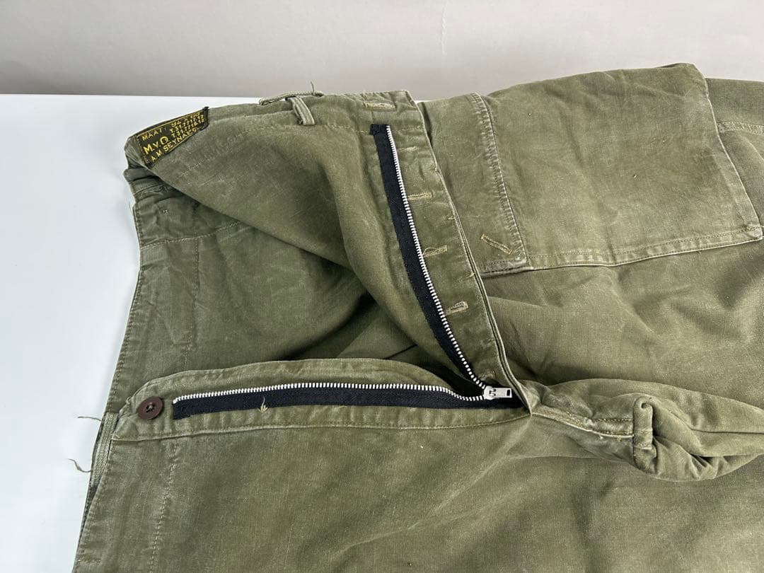 オランダ軍　ダブルフェイスフィールドカーゴパンツ　中古