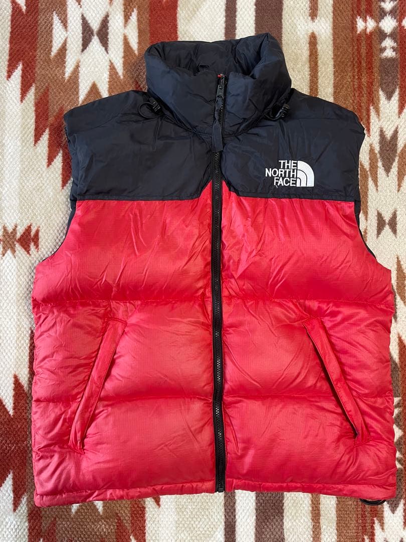 THE NORTH FACE ダウンベスト レッド/ブラック値下げ中❗️