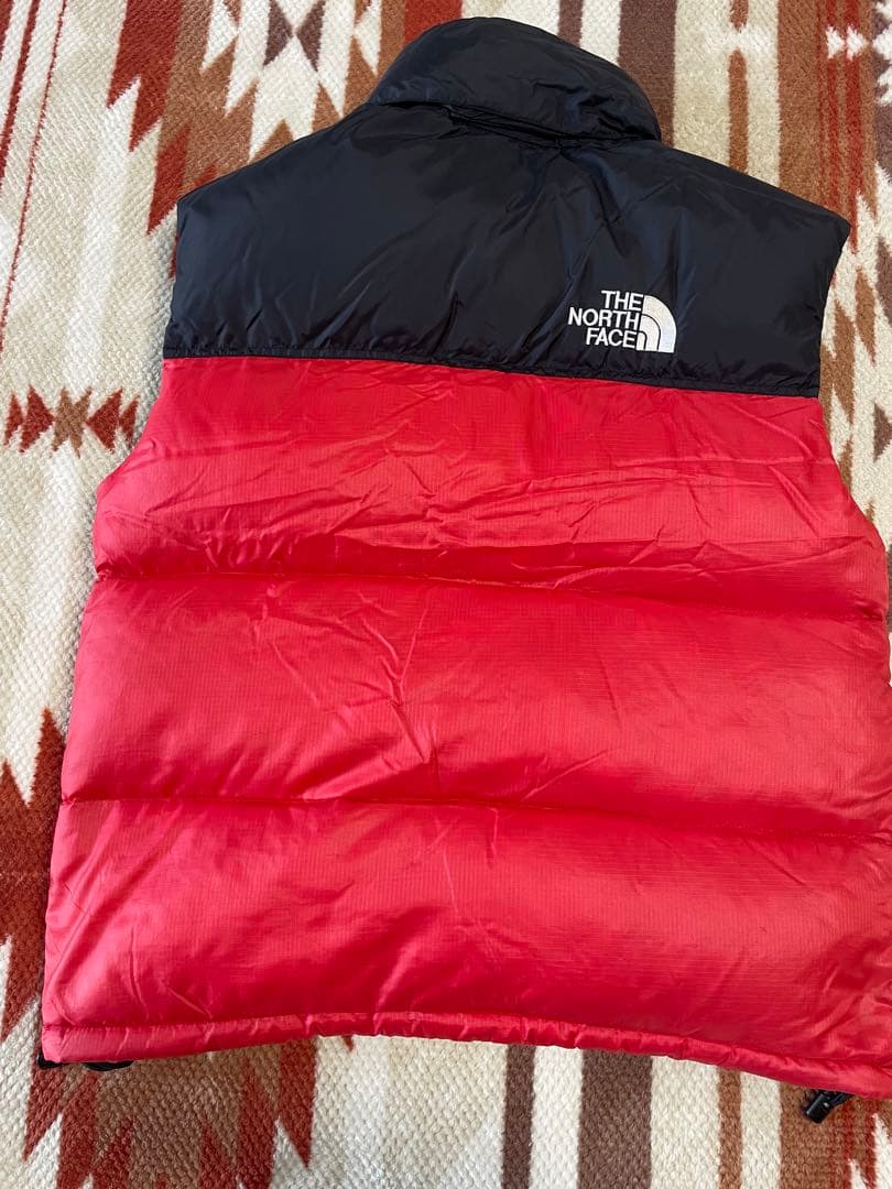 THE NORTH FACE ダウンベスト レッド/ブラック値下げ中❗️