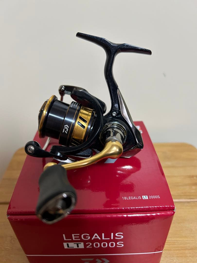 ダイワ18レガリス LT 2000S 20レブロスLT 2500S-H セット