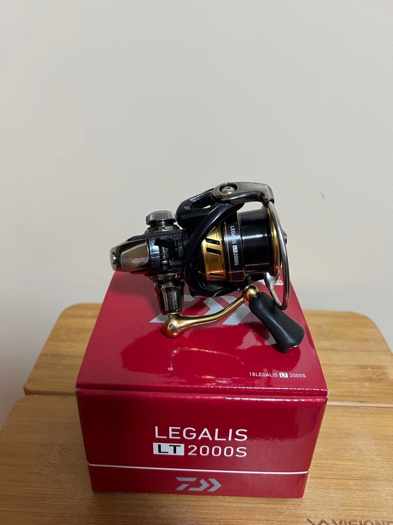 ダイワ18レガリス LT 2000S 20レブロスLT 2500S-H セット