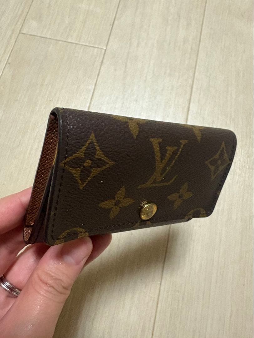 Louis Vuitton モノグラム6連キーケース