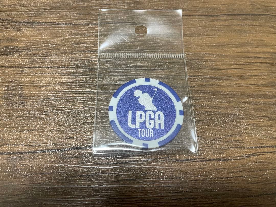 大里桃子プロ直筆サイン入りオウンネームボール、JLPGA限定マーカー、色紙セット