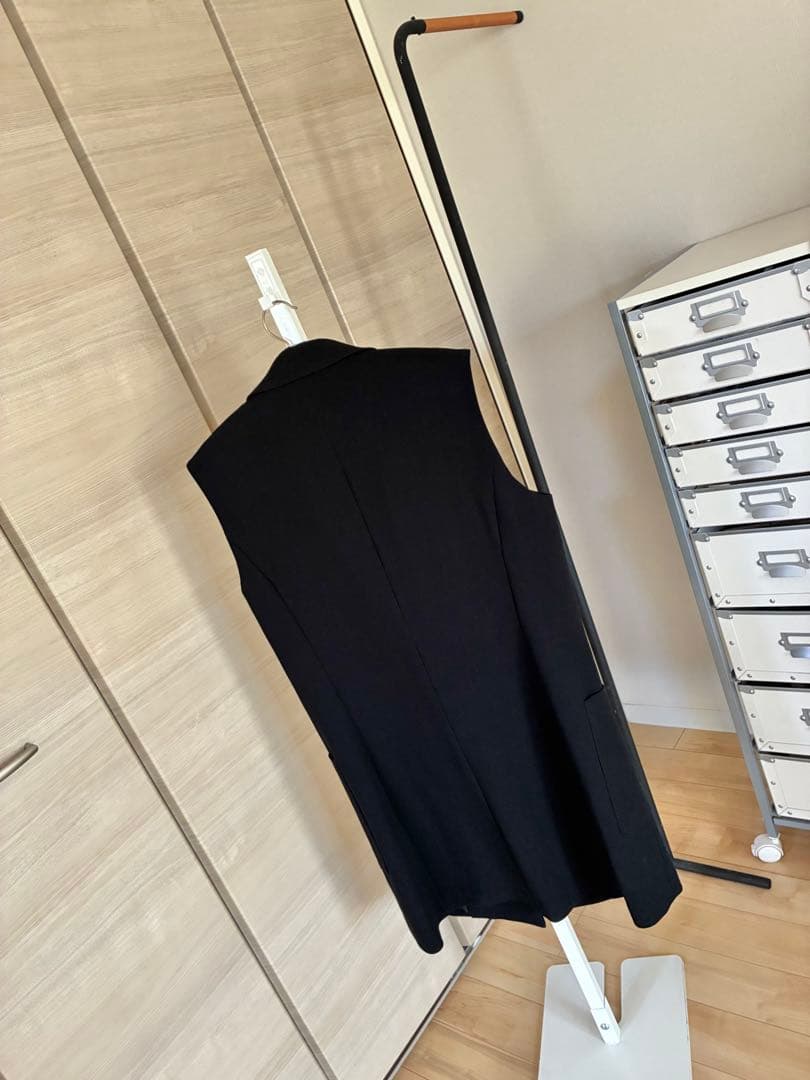 【極美品】DAMAcollection ⭐︎ブラック　ジレ　M