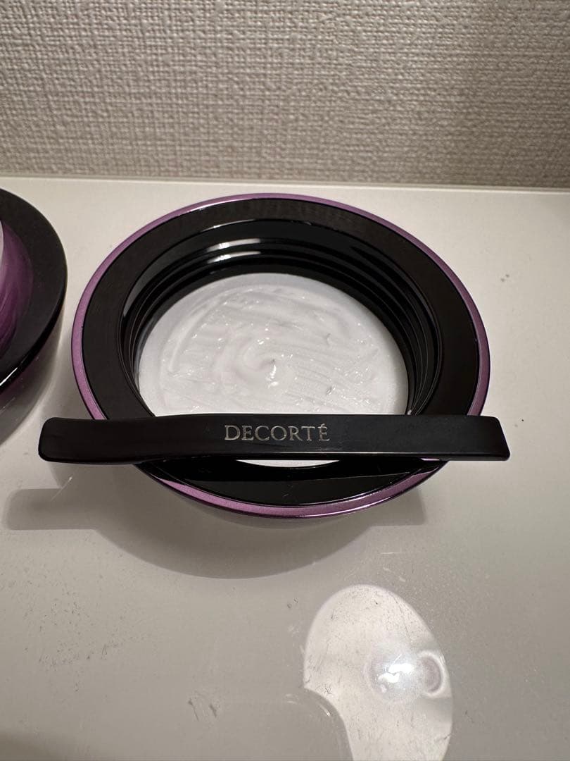 未利用 コスメデコルテクリーム