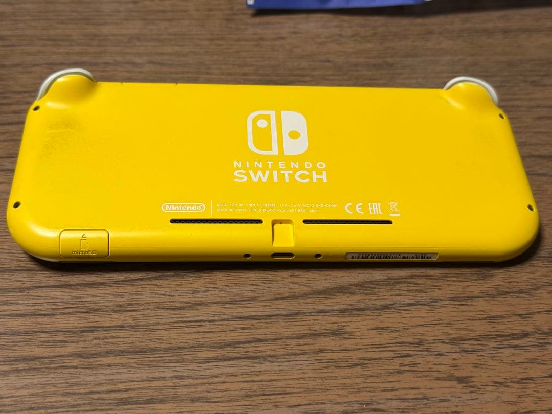 Nintendo Switch Lite イエロー 本体