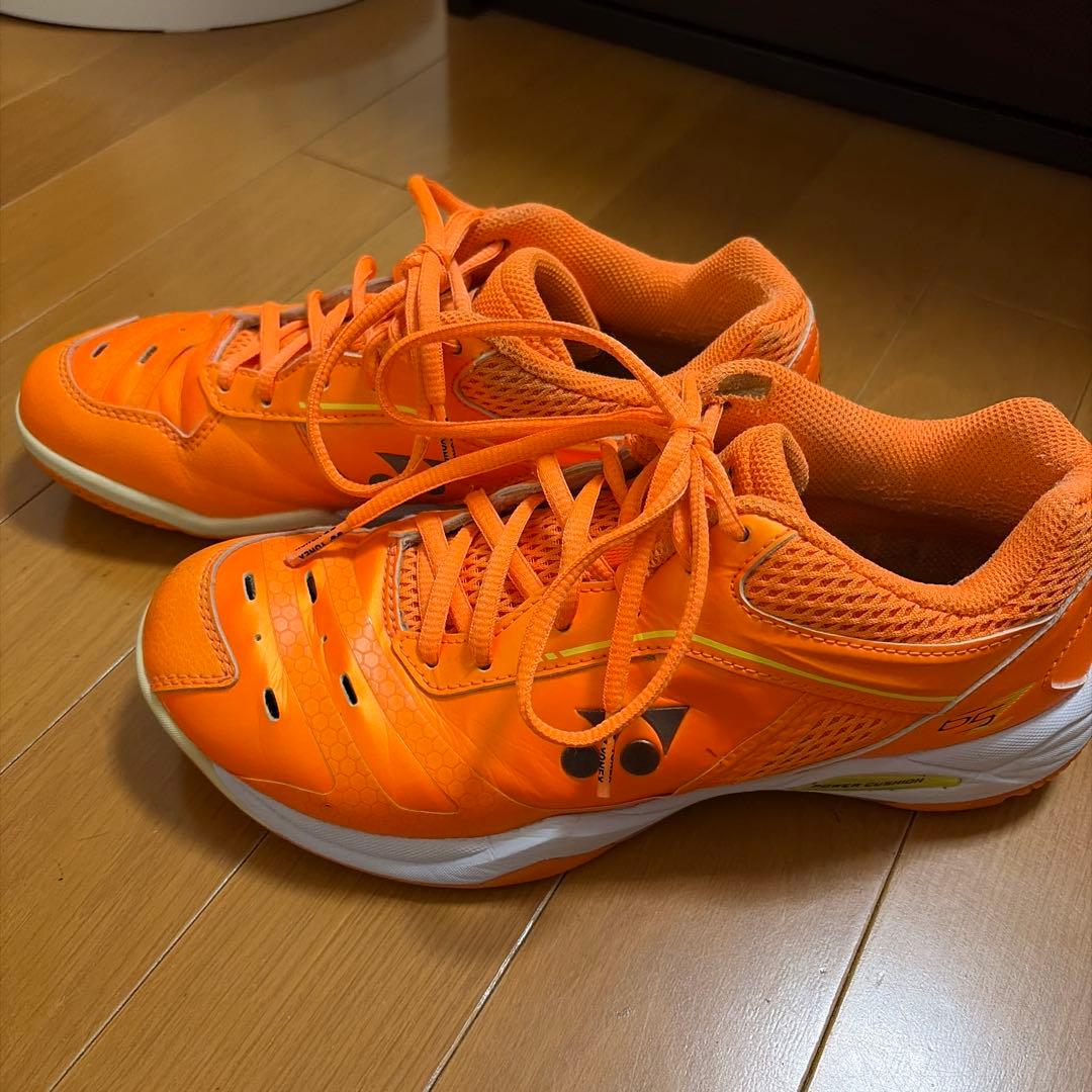 YONEX バドミントンシューズ 桃田賢斗モデルSHB65Z サイズ24.5