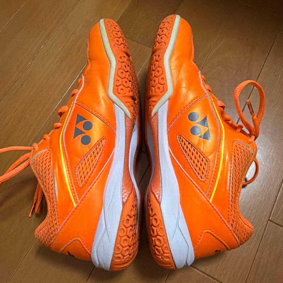 YONEX バドミントンシューズ 桃田賢斗モデルSHB65Z サイズ24.5