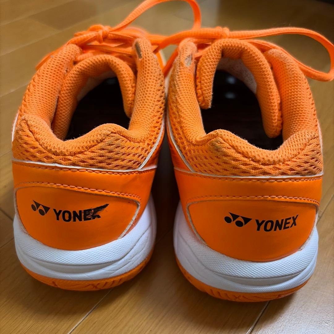 YONEX バドミントンシューズ 桃田賢斗モデルSHB65Z サイズ24.5
