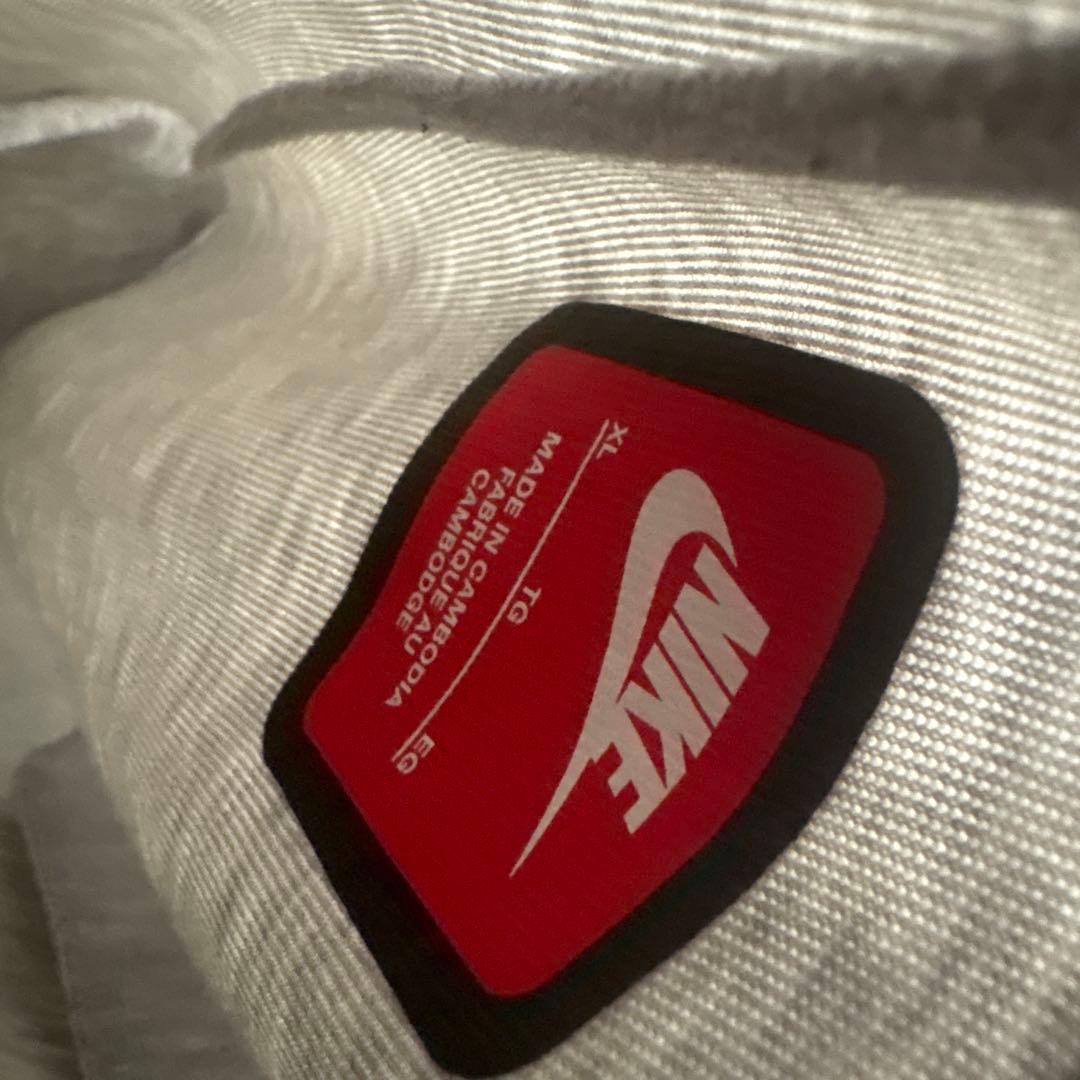 NIKE テックフリースジョーガーパンツ 赤タグ