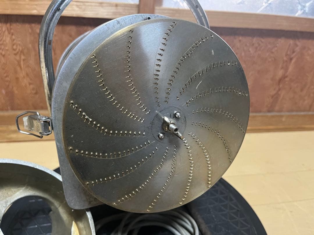 ハッピー工業　電動おろし機　大根おろし　RGH-15 100v 動作品　厨房店舗