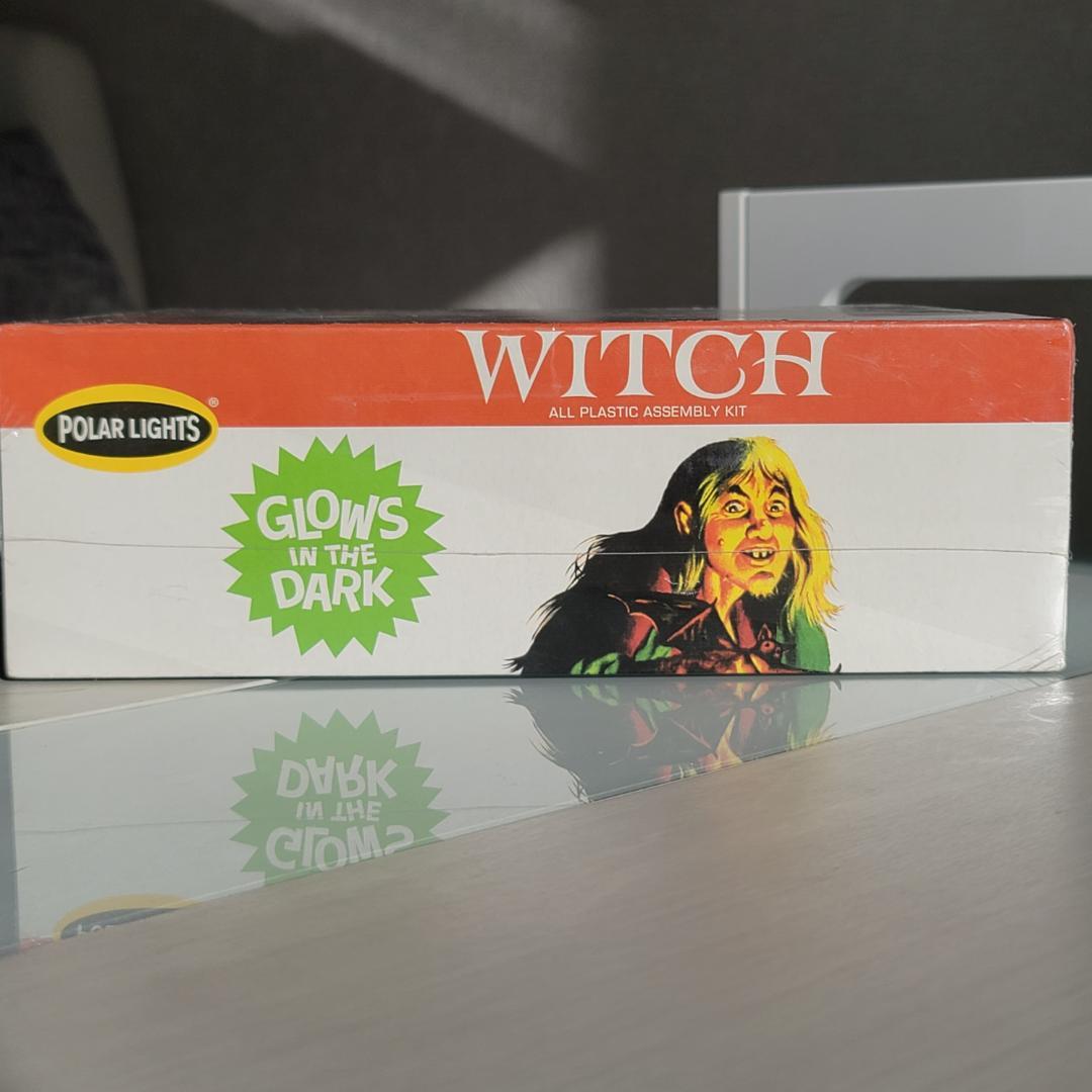 POLAR LIGHTS Witch Glow Model Kit 未開封