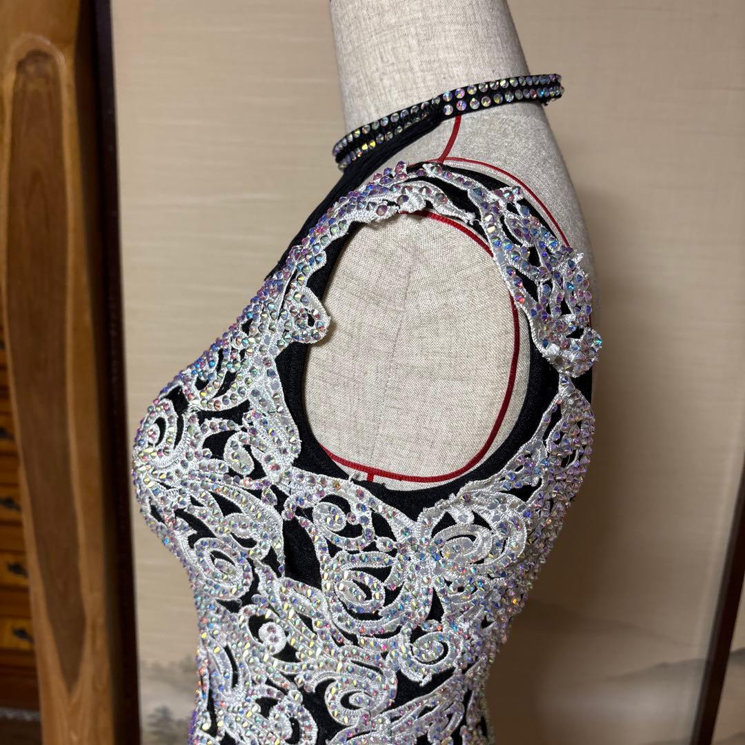 社交ダンス 美品　ラテンドレス フリンジ付き 黒M