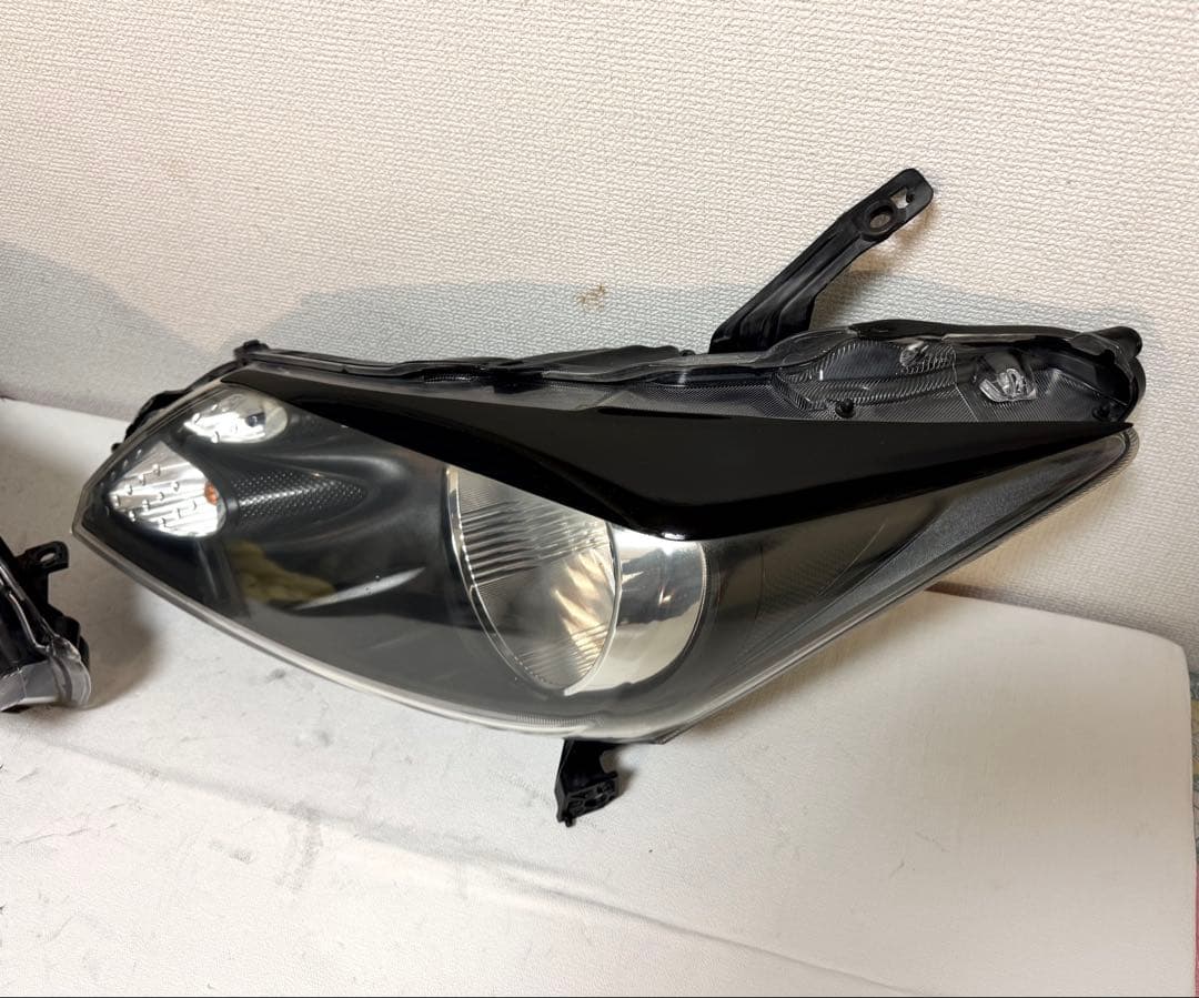 ホンダ フリード GB3/GB4 純正 HID ヘッドライト 左右セット