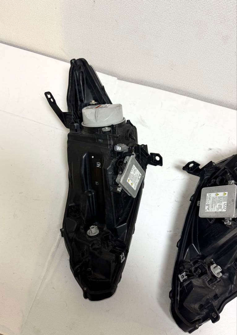 ホンダ フリード GB3/GB4 純正 HID ヘッドライト 左右セット