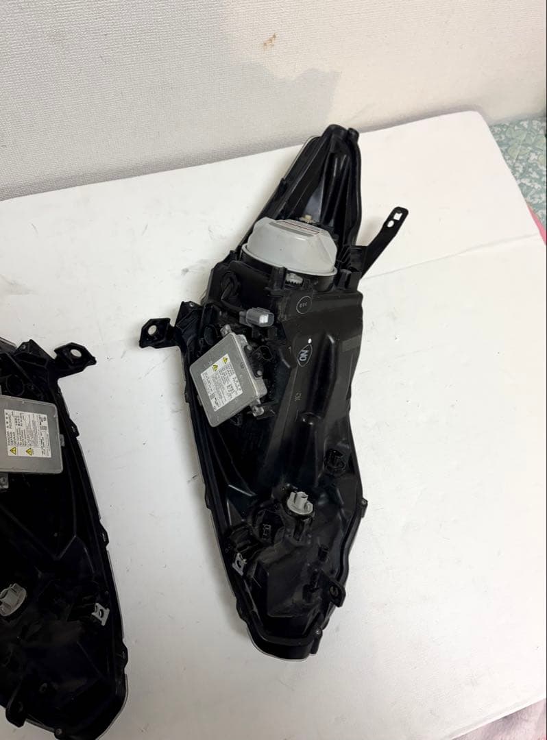 ホンダ フリード GB3/GB4 純正 HID ヘッドライト 左右セット
