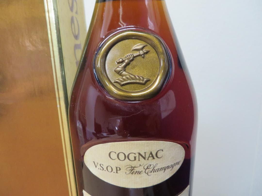 Hennessy V.S.O.P. コニャック 700ml