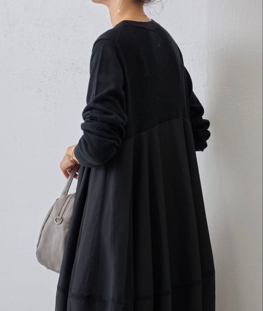 【美品】定価3.3万✴︎BEARDSLEY ニットチュールマルワンピース　ブラック