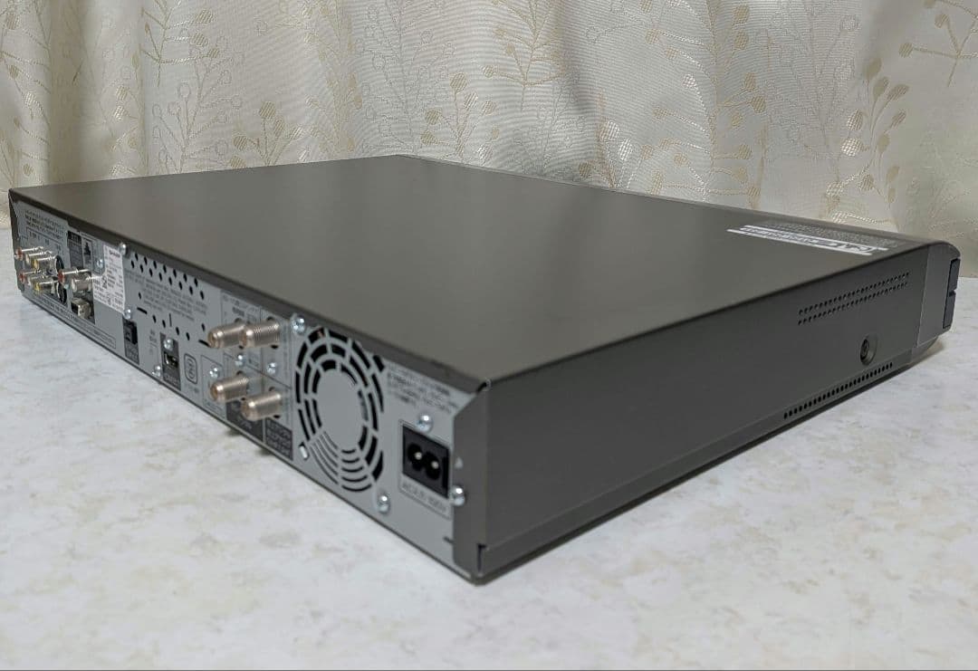 ☆美品☆シャープAQUOS【DV-AC82】☆HDMI搭載◎動作確認済み◎