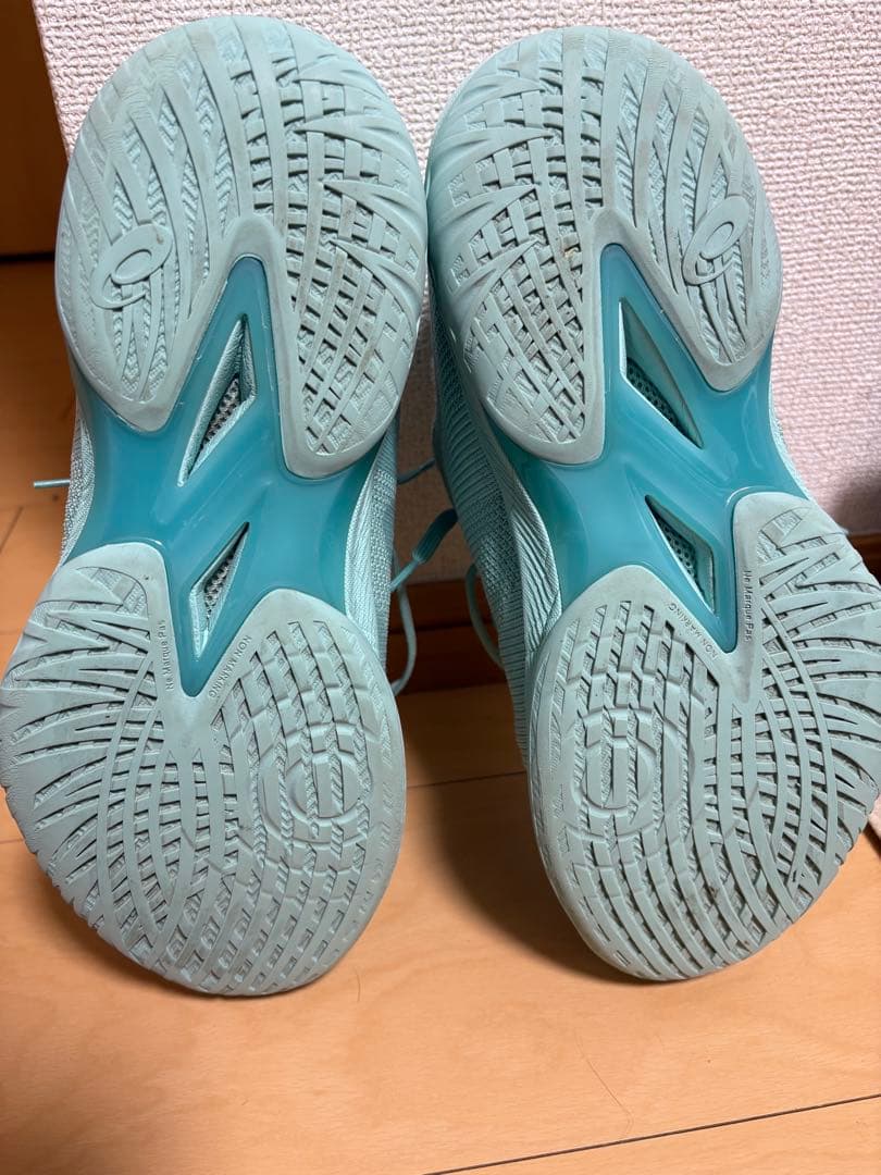 ASICS バッシュ　グライドノヴァFF3