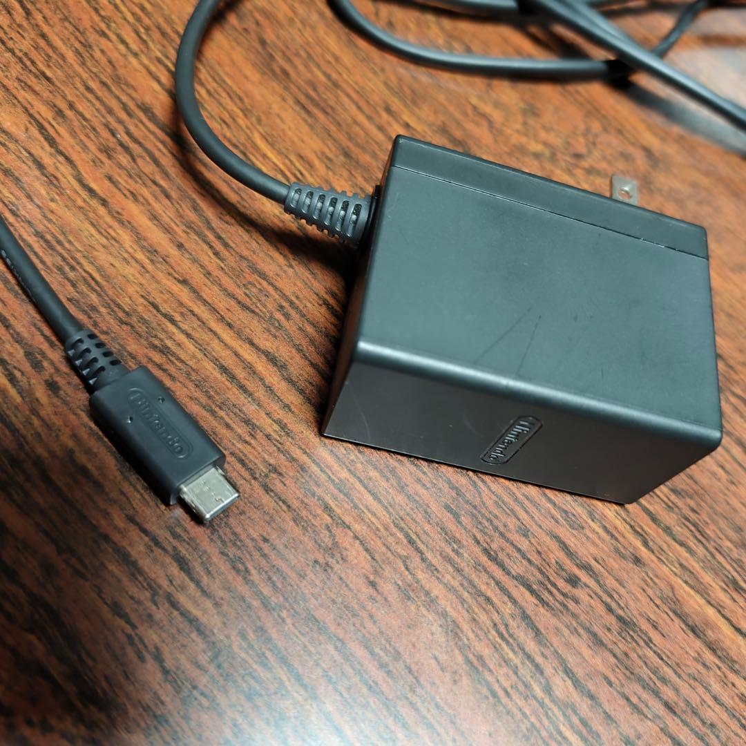 Nintendo Switch初代(純正アダプタ純正HDMIケーブル付き)