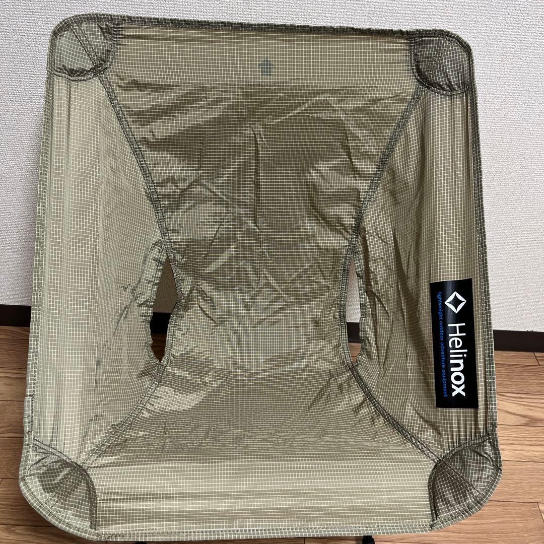 ヘリノックス チェアゼロ　サンドカラー　ベージュ　アウトドア　チェック