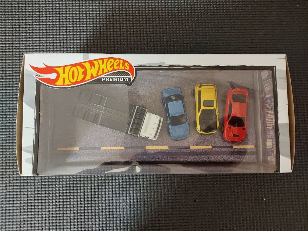 ★新品未開封『プレミアム日産ガレージ&コレクターセット アソート』2個