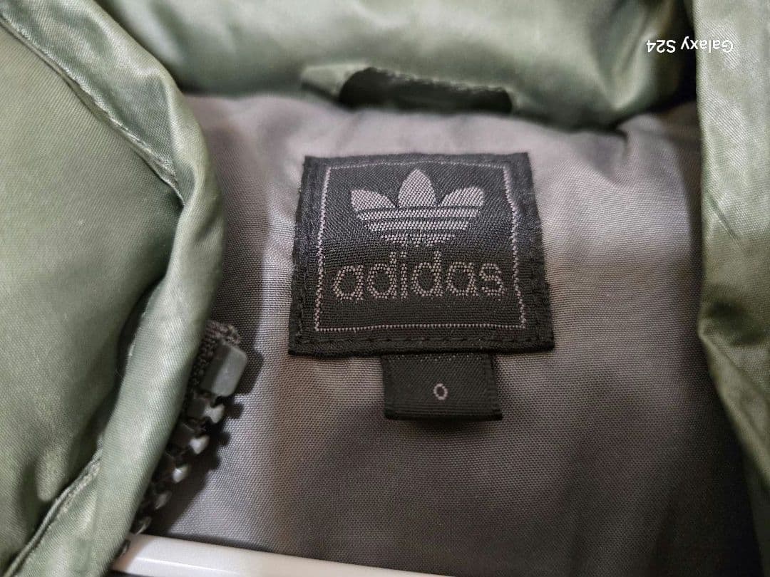 アディダス★adidas☆メンズカーキダウンベスト★XLサイズ