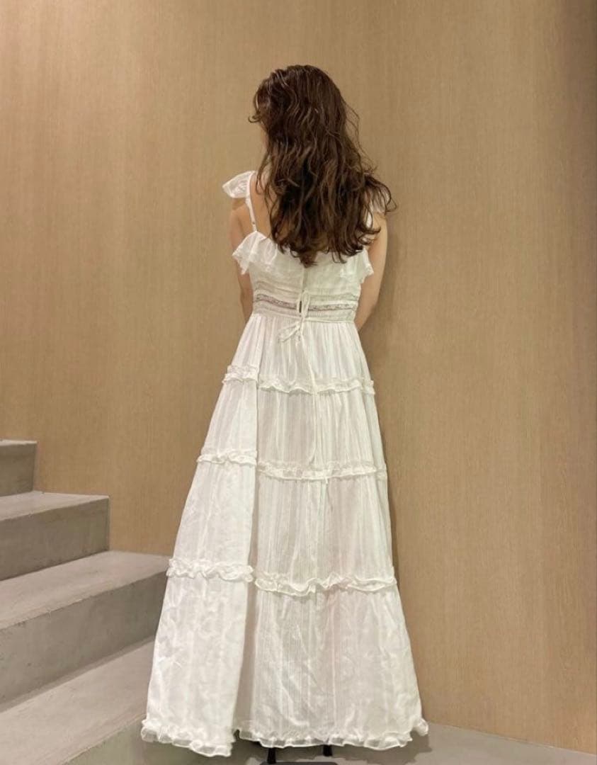 リリーブラウン LILY BROWN ティアードフリルキャミワンピース白1 新品