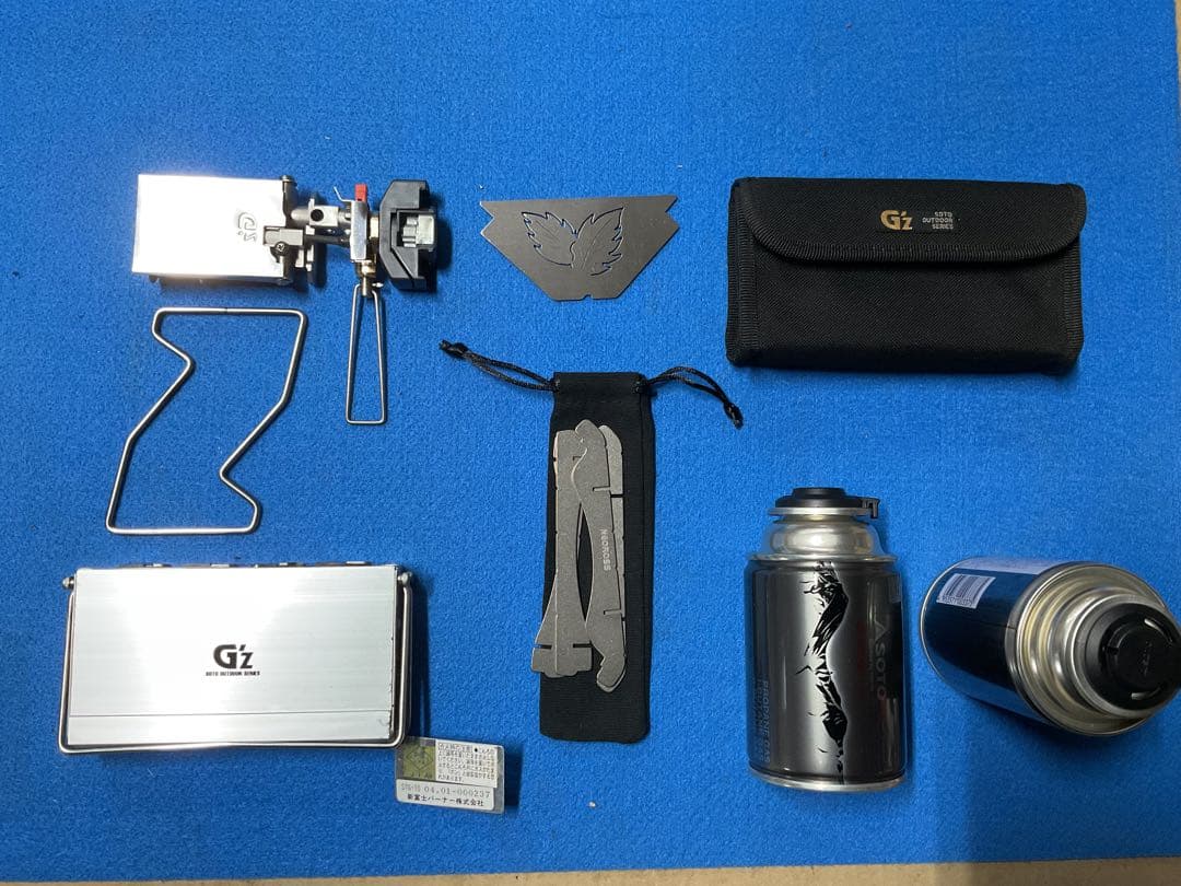 SOTO・GZストーブ動作良好美品&新品チタン防風板と五徳新品ST-711２本付