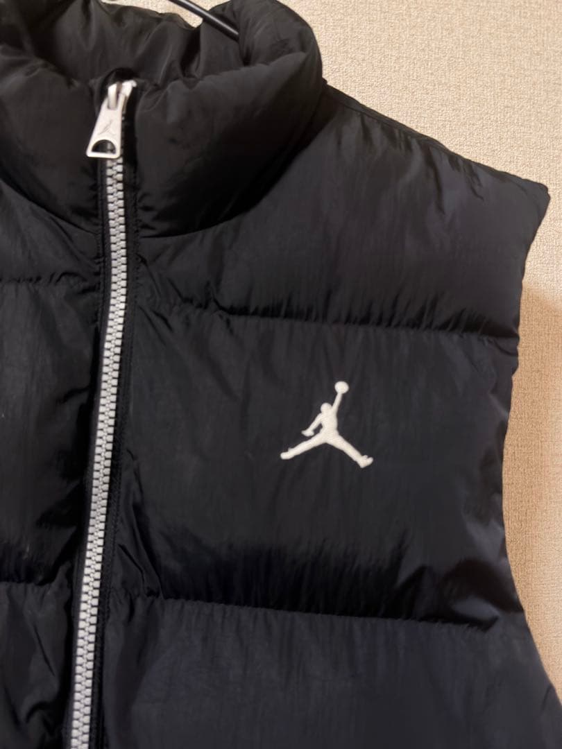新品 ナイキ ジョーダン エッセンシャル パデッド ベスト ブラック