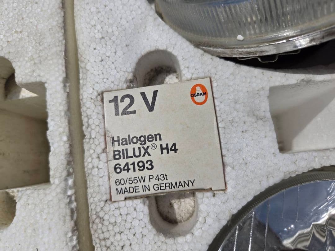 BOSCH ボッシュ　Halogen　旧車　ヘッドライト