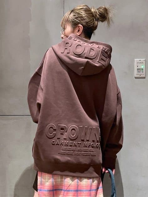 新作エンボスBIG　ZIPパーカー　ブラウン　FREE　6930円　UNISEX