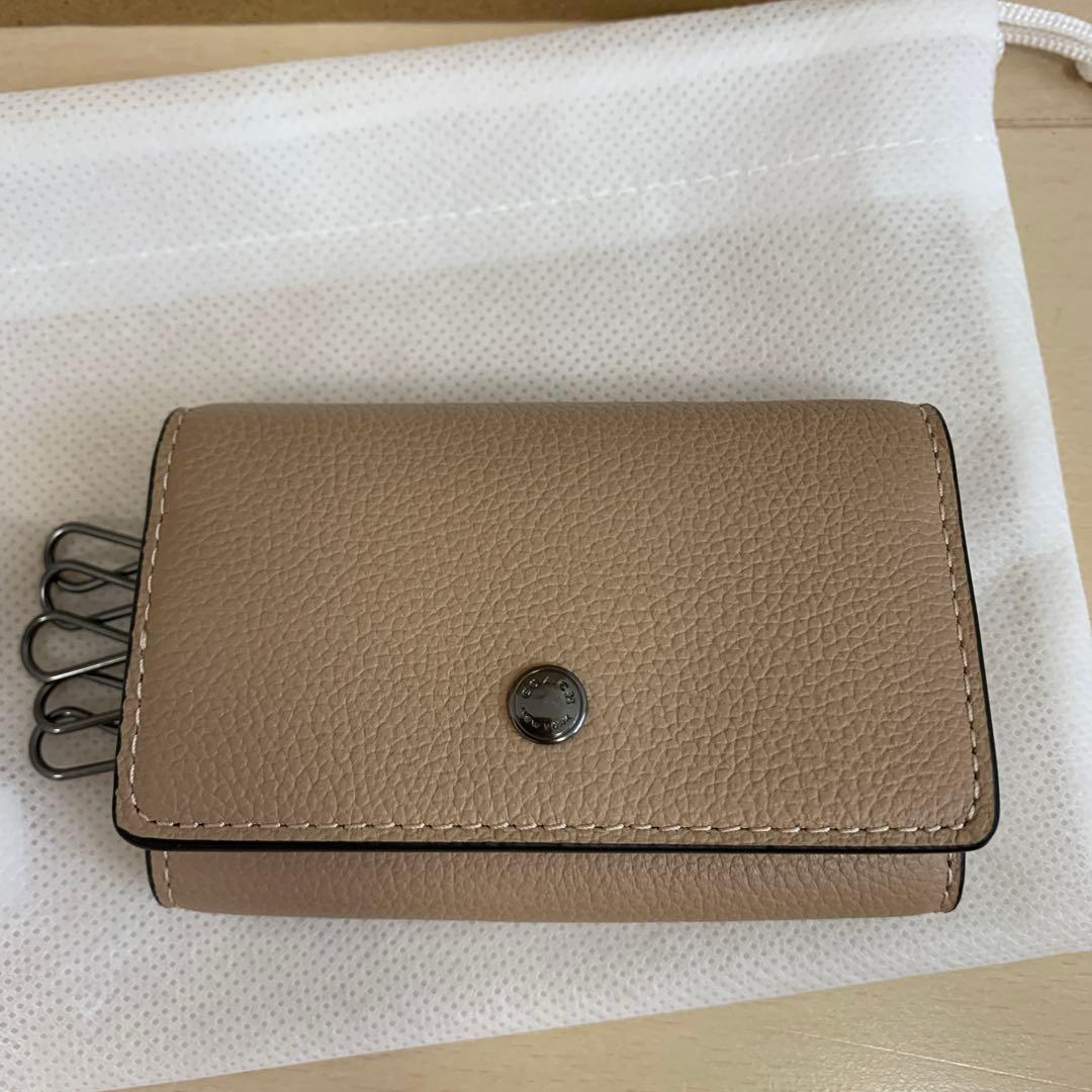 COACH ベージュ レザー キーケース (最終価格です❗️)