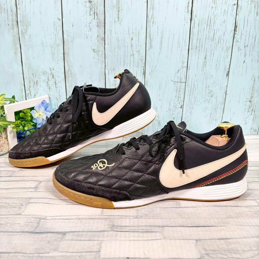 美品！『NIKE』ナイキ(28cm)フットサル 10R レジェンド7アカデミー