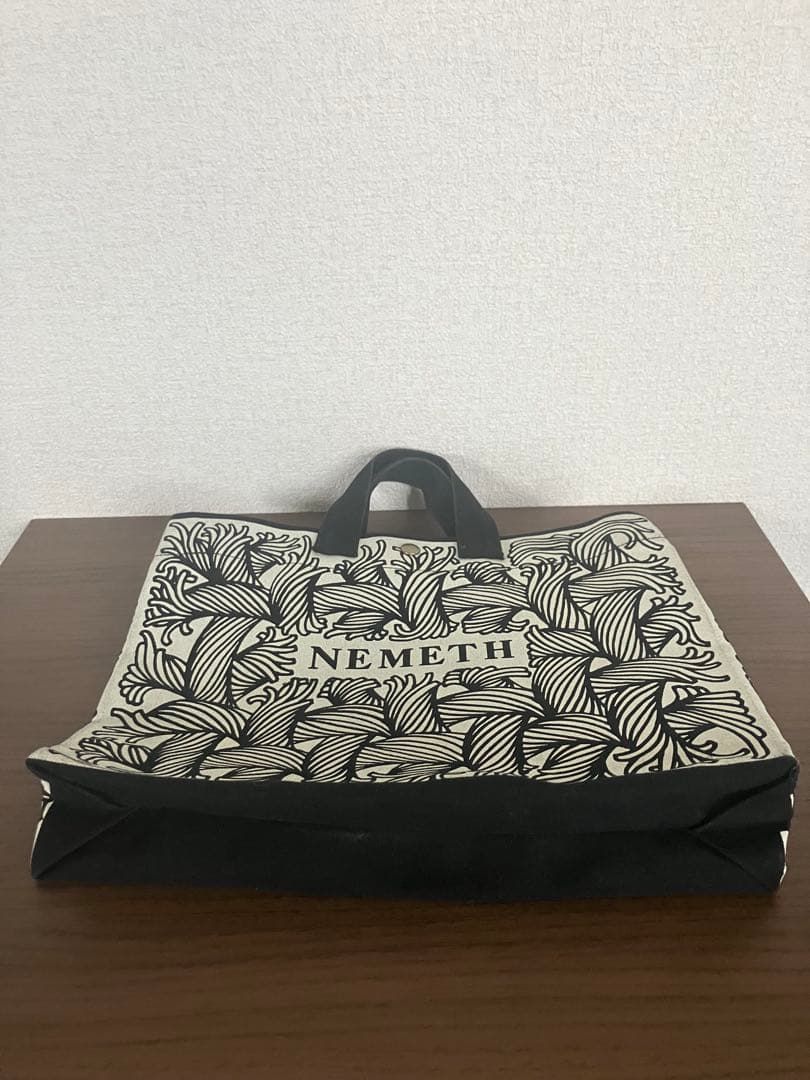 ひろ 【美品】クリストファー ネメス 縄柄トートバッグ