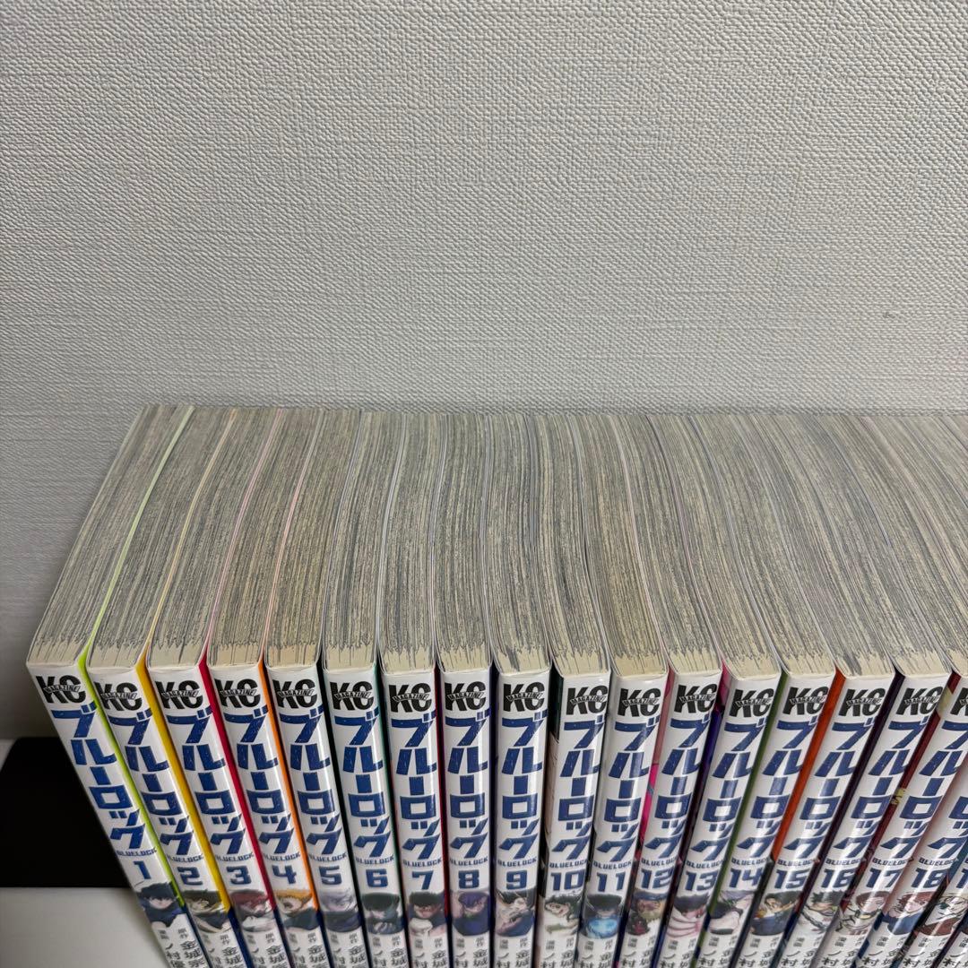ブルーロック全37巻+EPISODE凪8巻　計45巻セット‼︎