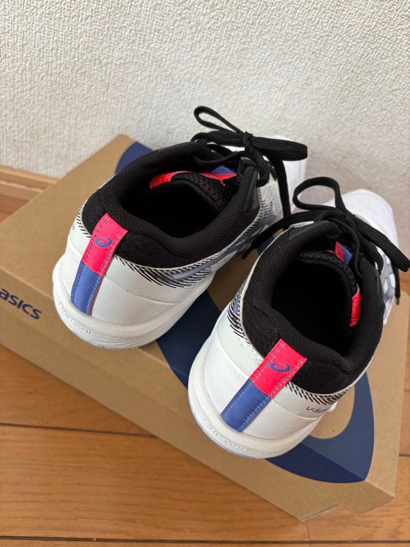 アシックスV-SWIFT FF 4 バレーボールシューズ