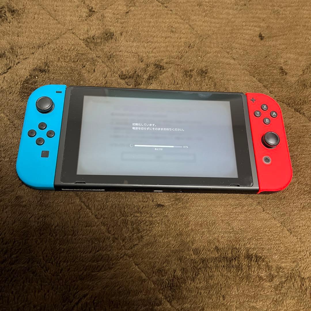 Nintendo Switch 本体　ケース、カード付