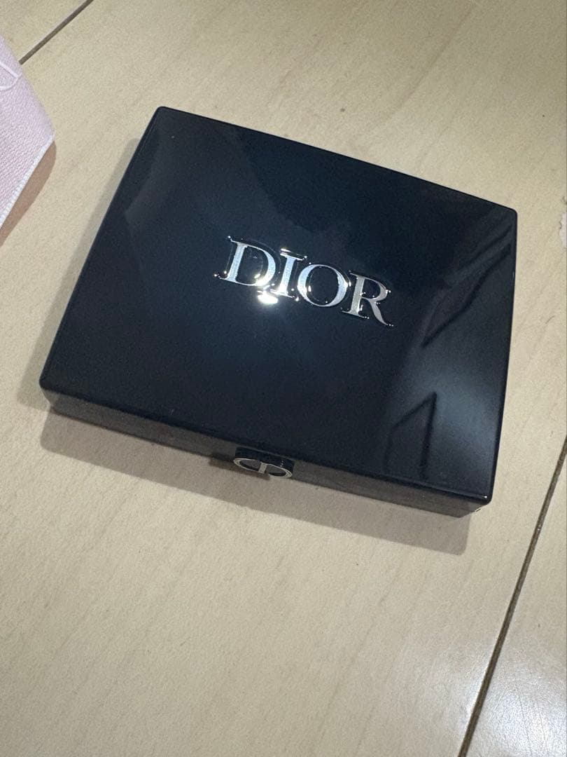 Dior ディオールショウ 5 クルール 743 ローズ チュール　新品未使用