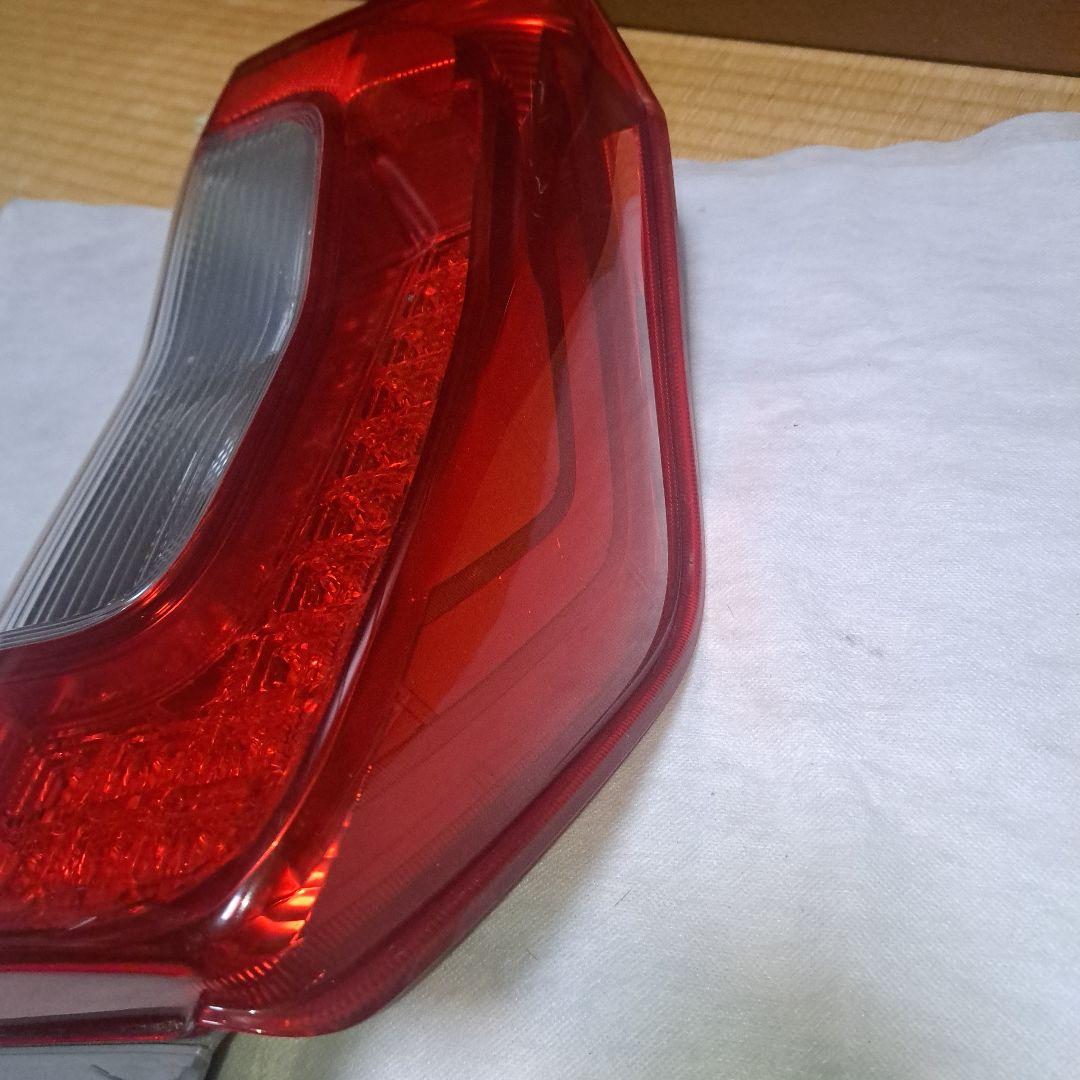 ダイハツ★タント★タントカスタム★LA600S ★LEDテールランプ★左側★良品