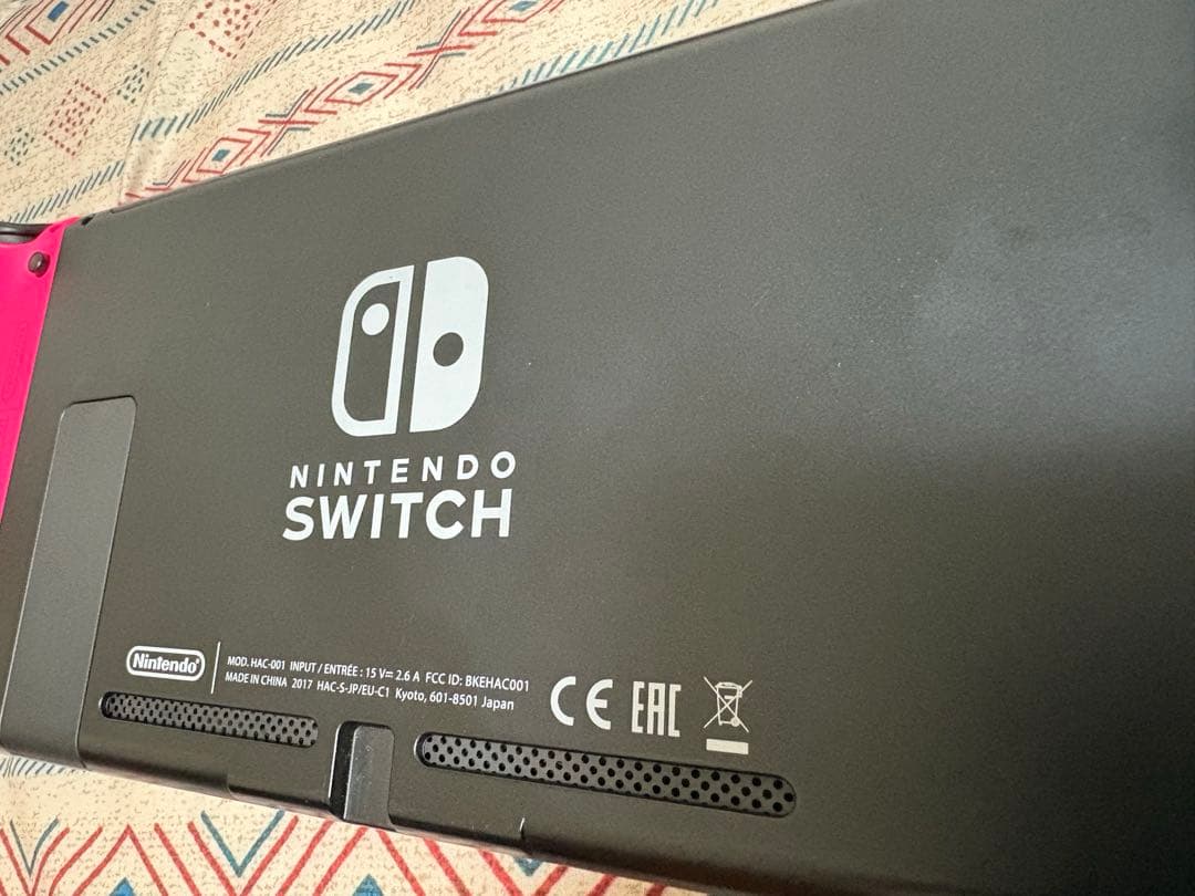 【Nintendo Switch】ニンテンドースイッチ　スプラトゥーン2カラー