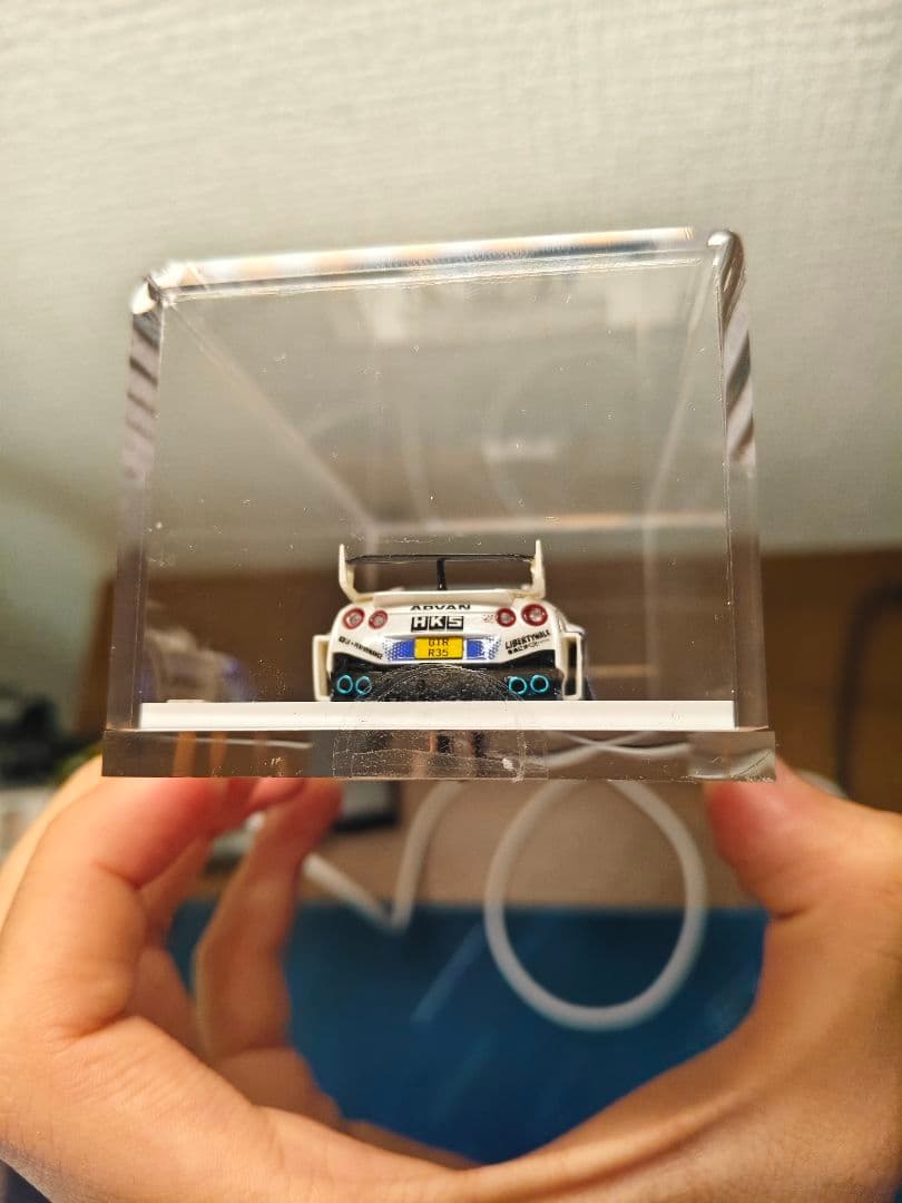 LBWK Nissan GT-R ミニカー 1/64